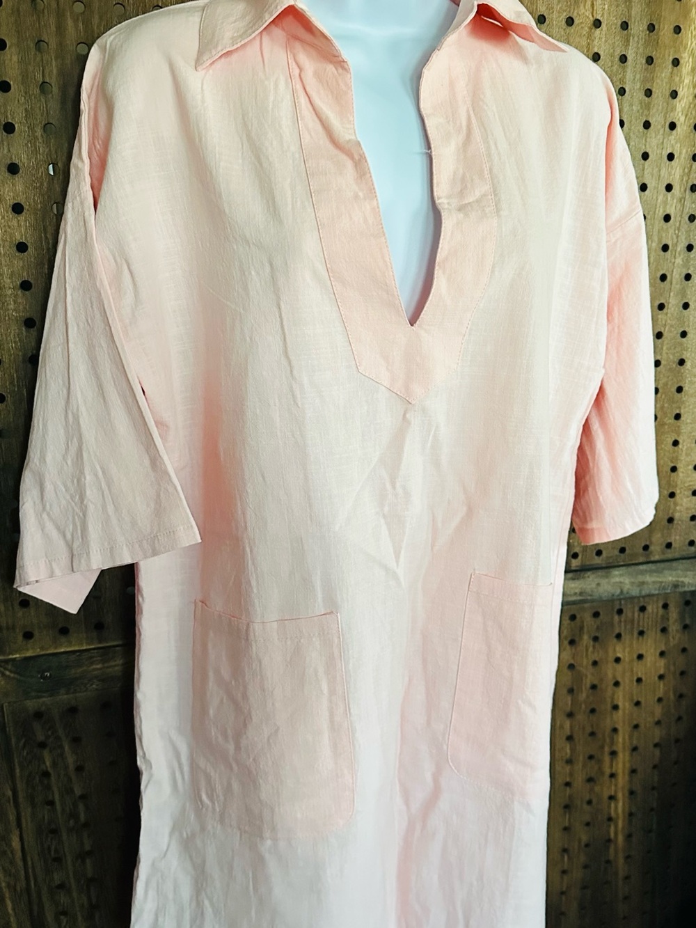 Relaxed Light Pink V-Neck Tunic with Collar
